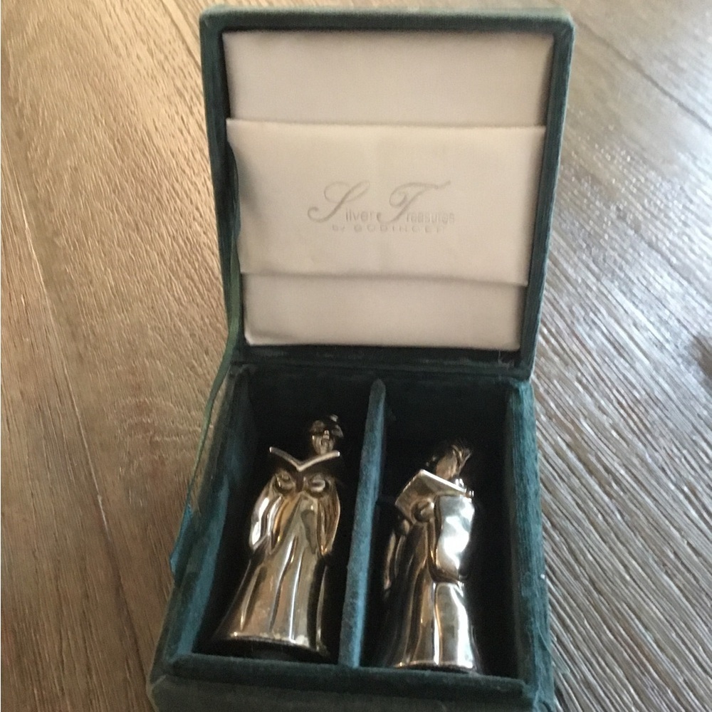 Godinger Silver Owl Salt and Pepper Set